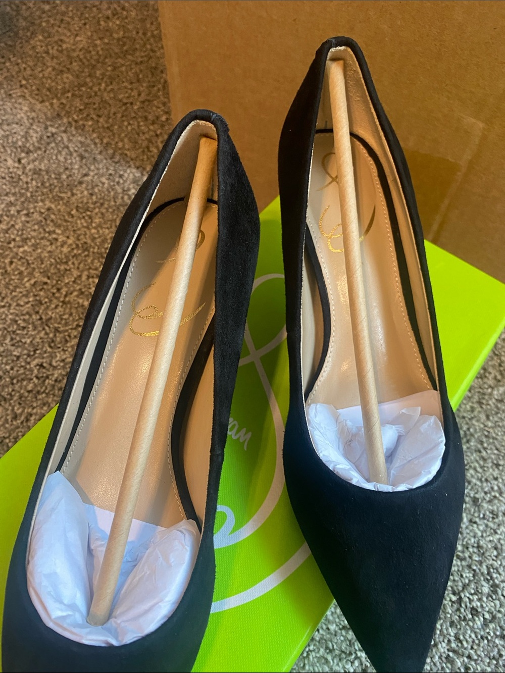 Sam Edelman Black Pointed-Toe Low Heel Pumps - Picture 8 of 10